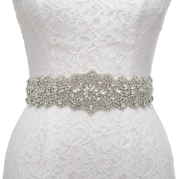 Luxurious Queen Shine Bridal Sash Belt, 2 colors - Picture 2 of 8